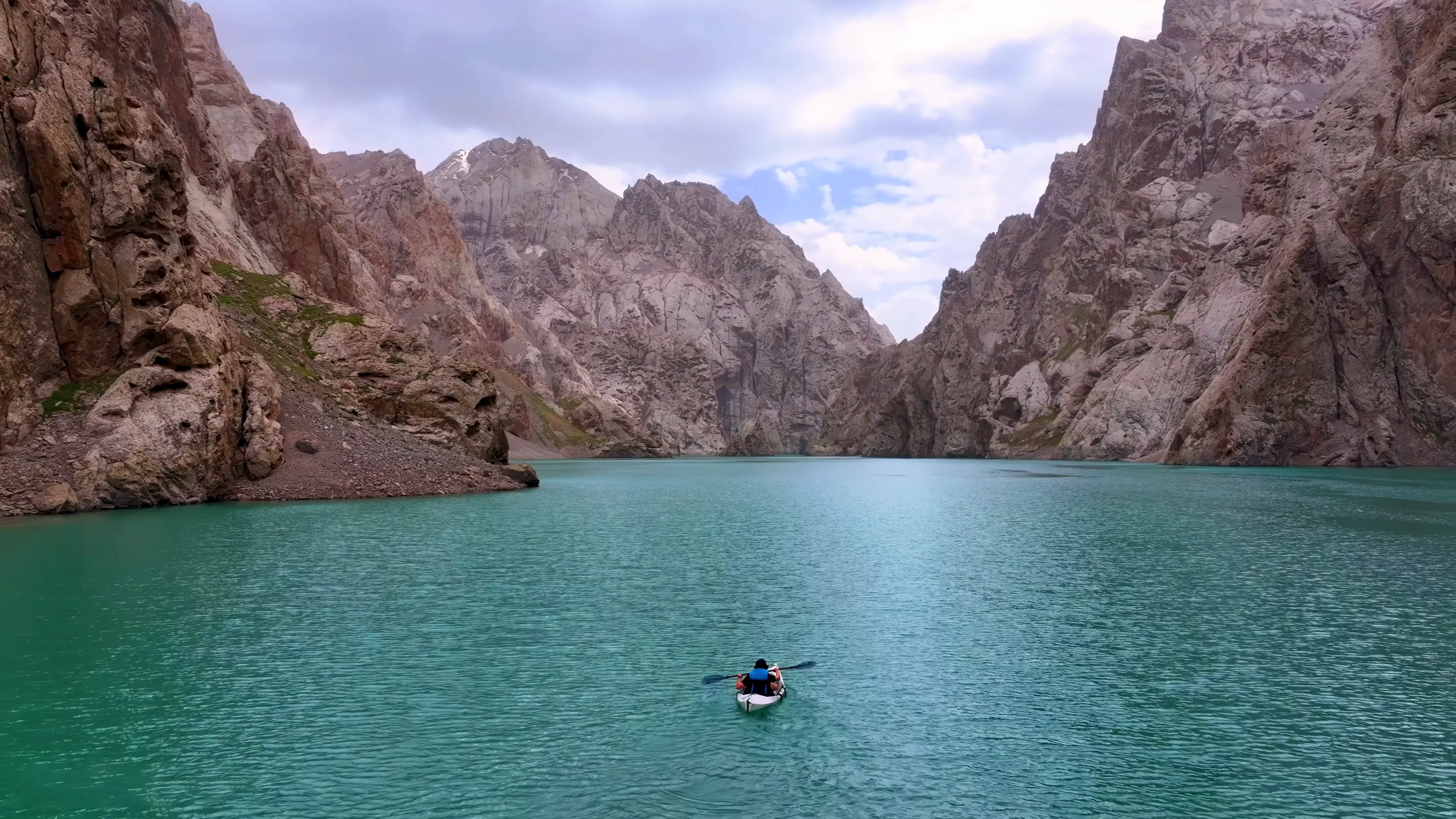 Tian Shan Explorer